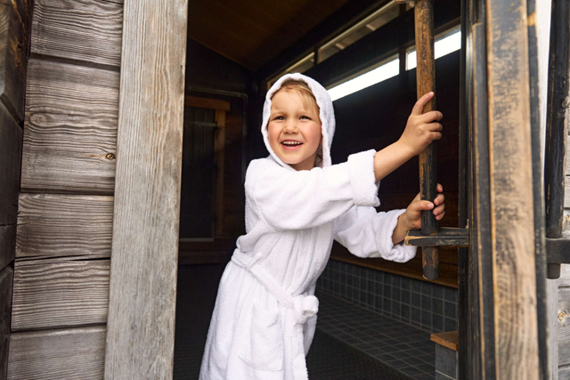 holidayclub_sauna_lapsi.png