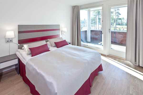 Book spa hotel accommodation or holiday apartments | Holiday Club